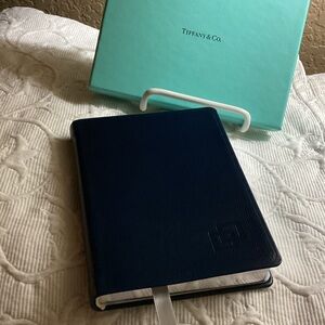 Tiffany & Co. Elegant Blue Box